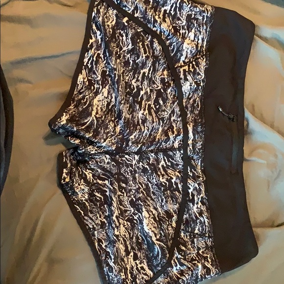 Lululemon Shorts - Picture 2 of 4